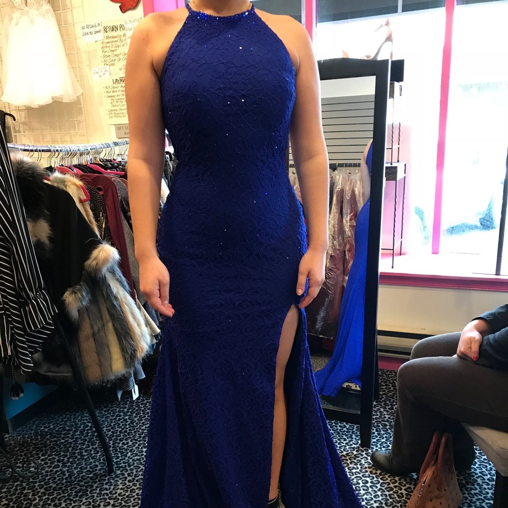 PROM DRESS SIZE 8 ROYAL BLUE